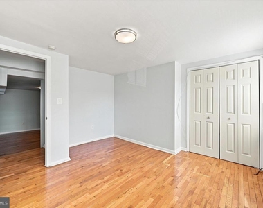 934 New Market Street - Photo Thumbnail 11