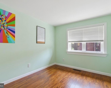 514 S 12th Street - Photo Thumbnail 8