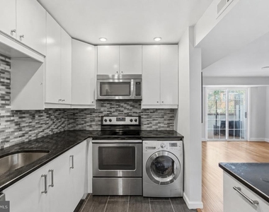 514 S 12th Street - Photo Thumbnail 5