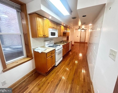 2635 W Girard Avenue - Photo Thumbnail 13