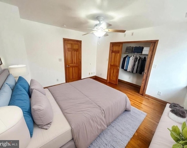 2635 W Girard Avenue - Photo Thumbnail 3