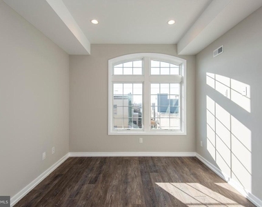 1340 S 13th Street - Photo Thumbnail 19