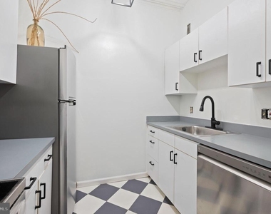 641 N 16th St. - Photo Thumbnail 6