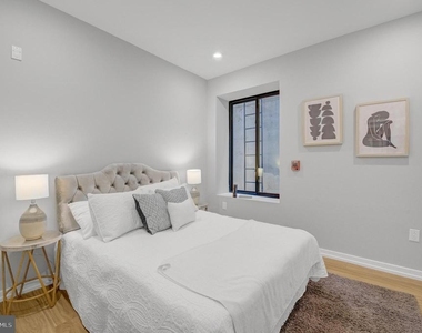 1205 S 15th Street - Photo Thumbnail 1