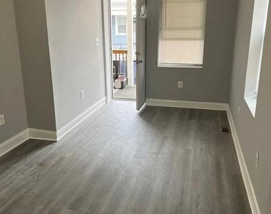 5633 Malcolm Street - Photo Thumbnail 2