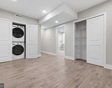 1111 S 24th Street - Photo Thumbnail 20
