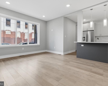 1111 S 24th Street - Photo Thumbnail 6