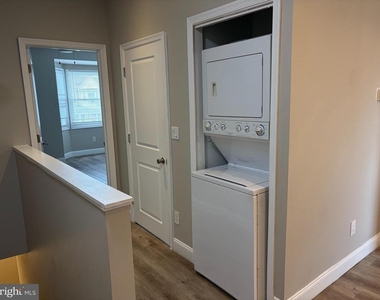 141 S 57th Street - Photo Thumbnail 3
