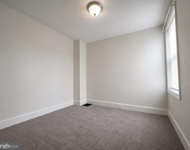 2643 Emerald Street - Photo Thumbnail 16