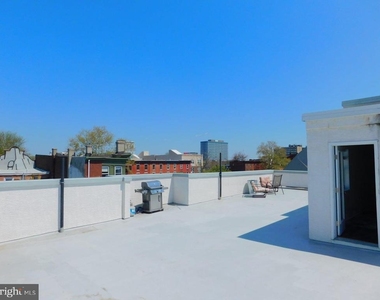 922 N 17th Street - Photo Thumbnail 25