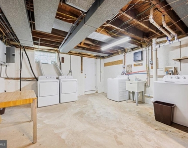 348 Ripka Street - Photo Thumbnail 12