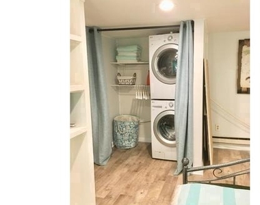 240 S 13th Street - Photo Thumbnail 14