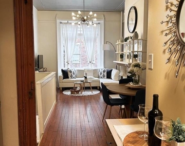 240 S 13th Street - Photo Thumbnail 3