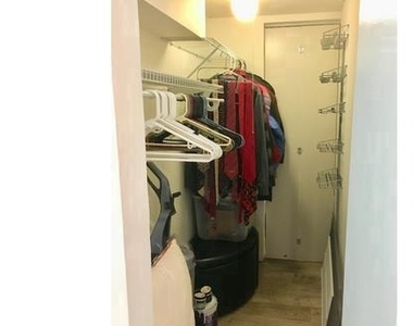 240 S 13th Street - Photo Thumbnail 15