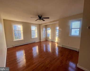 3901 Folsom Street - Photo Thumbnail 8