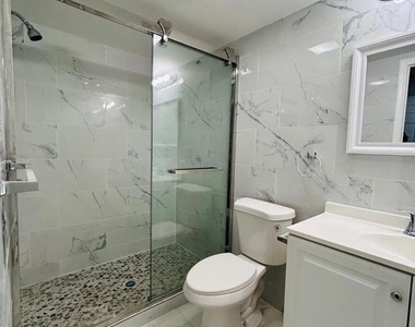 1416 S Broad Street - Photo Thumbnail 4
