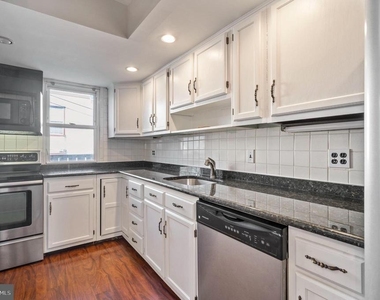 3319 Bowman Street - Photo Thumbnail 8