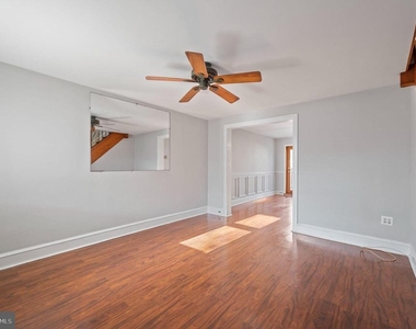 3319 Bowman Street - Photo Thumbnail 1