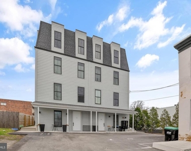 6712 Ridge Avenue - Photo Thumbnail 20