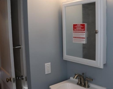 317 W Salaignac Street - Photo Thumbnail 14