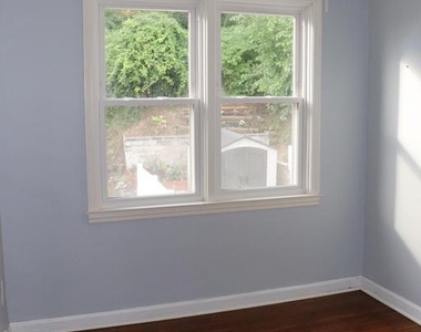 317 W Salaignac Street - Photo Thumbnail 10