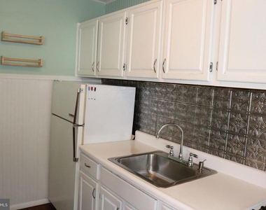 317 W Salaignac Street - Photo Thumbnail 3