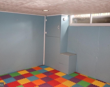 317 W Salaignac Street - Photo Thumbnail 21
