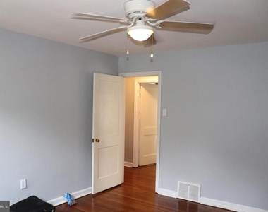 317 W Salaignac Street - Photo Thumbnail 12