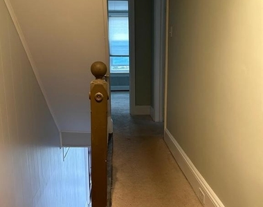 478 Martin Street - Photo Thumbnail 9