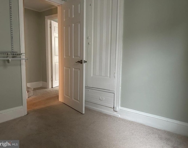 478 Martin Street - Photo Thumbnail 13