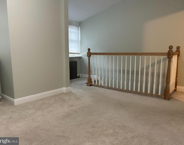 478 Martin Street - Photo Thumbnail 17