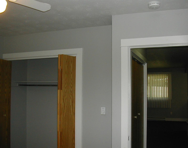 245 Brookridge Court - Photo Thumbnail 13