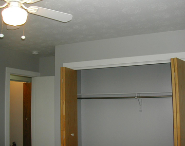245 Brookridge Court - Photo Thumbnail 11