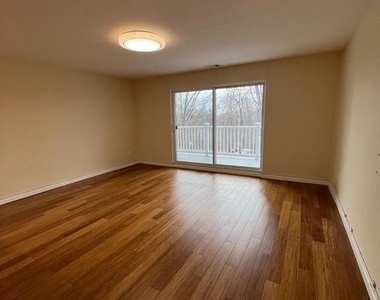 46 Township Line Road - Photo Thumbnail 4