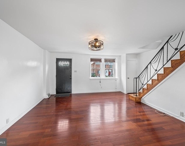 3858 Berkley Avenue - Photo Thumbnail 6