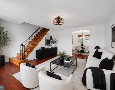 3858 Berkley Avenue - Photo Thumbnail 4