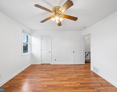 3858 Berkley Avenue - Photo Thumbnail 15