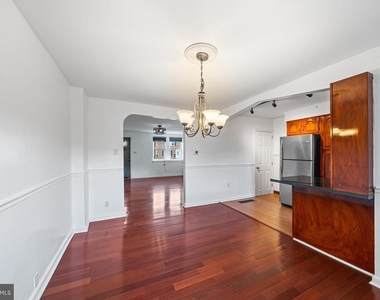 3858 Berkley Avenue - Photo Thumbnail 9