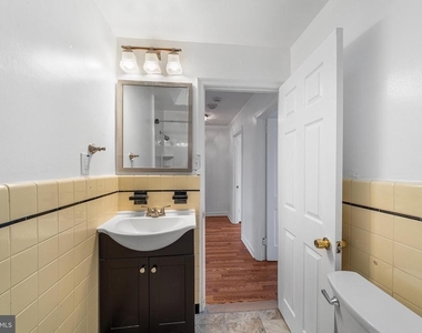 3858 Berkley Avenue - Photo Thumbnail 21