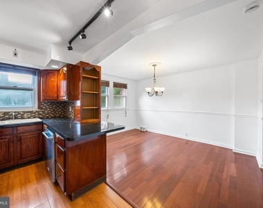 3858 Berkley Avenue - Photo Thumbnail 11