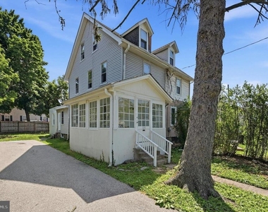 729 E Haverford Road - Photo Thumbnail 1