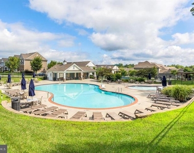 733 Sun Valley Court - Photo Thumbnail 39
