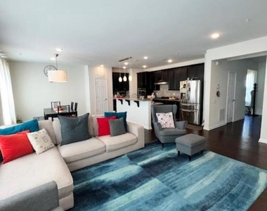 733 Sun Valley Court - Photo Thumbnail 10