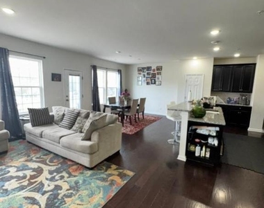 733 Sun Valley Court - Photo Thumbnail 39