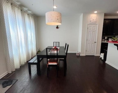 733 Sun Valley Court - Photo Thumbnail 16