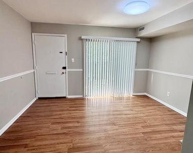 297 Summit House - Photo Thumbnail 13