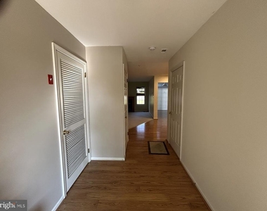2623 Virginia Lane - Photo Thumbnail 11