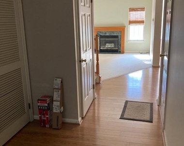 2623 Virginia Lane - Photo Thumbnail 2