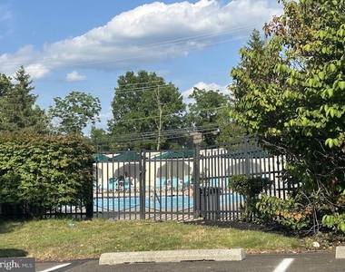 2623 Virginia Lane - Photo Thumbnail 31