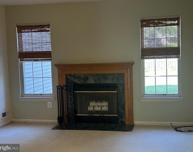 2623 Virginia Lane - Photo Thumbnail 12